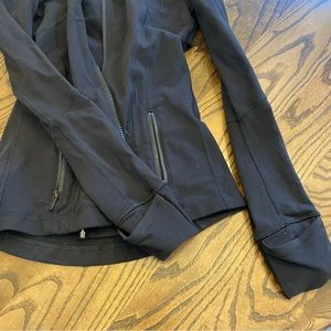 Lululemon define jacket size 2